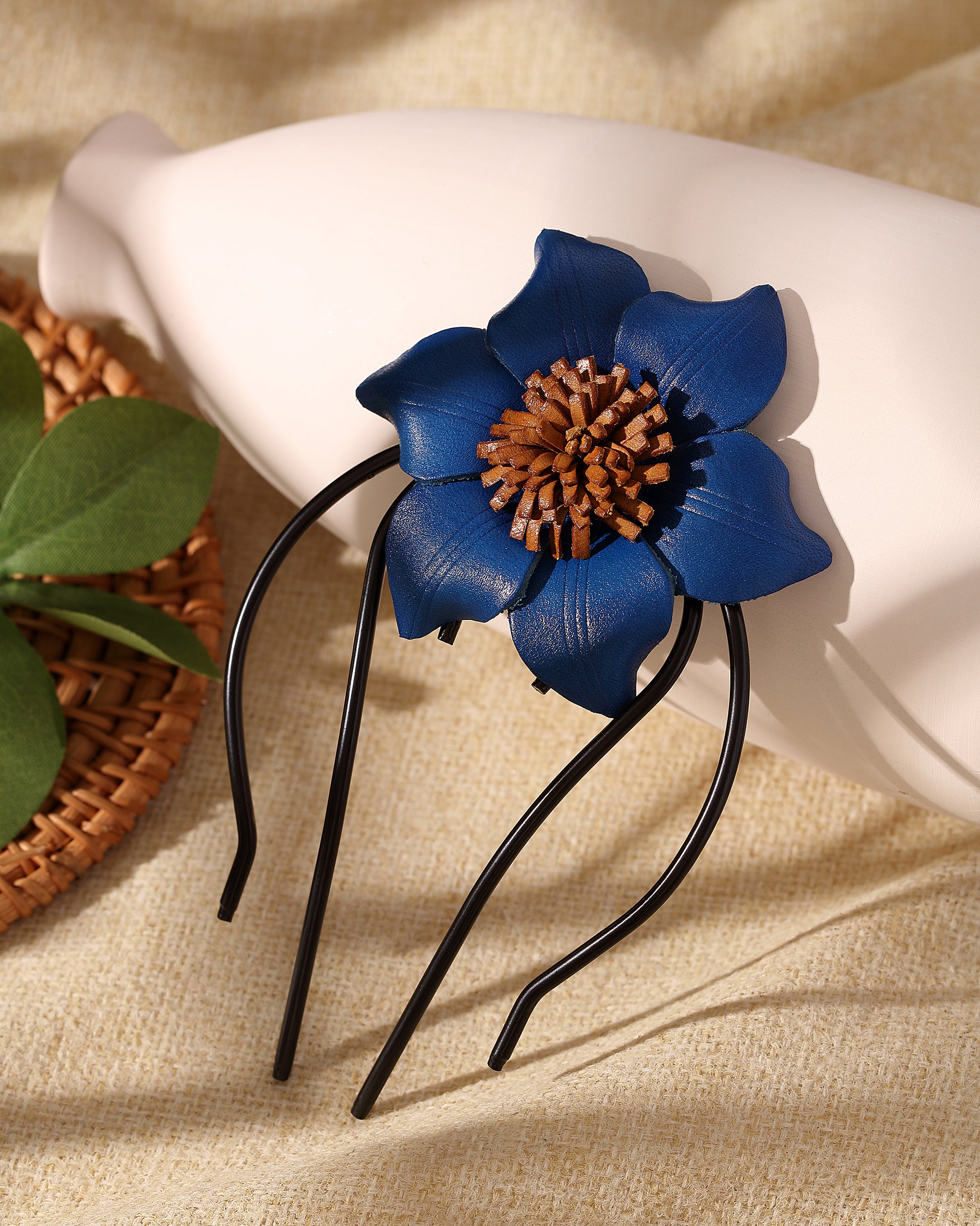 Pinwheel Blossom Hair Comb - Handmade